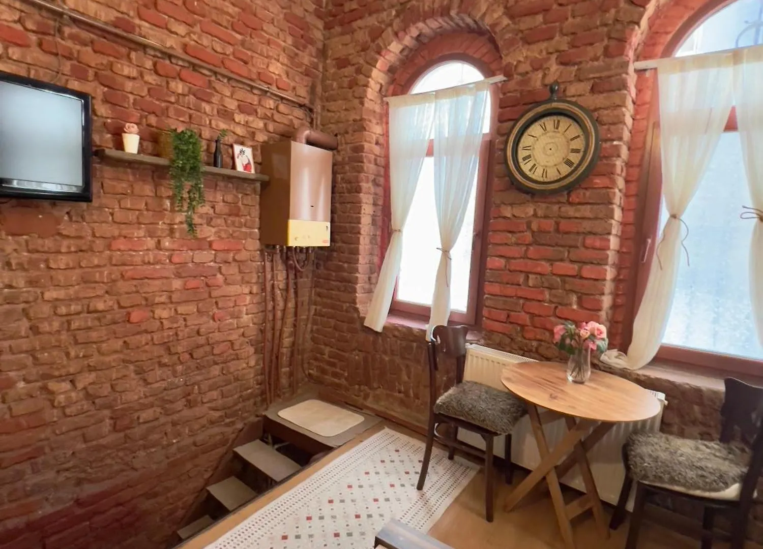 Ferienwohnung Historical Dublex In Center Of Taksim Istanbul Türkei